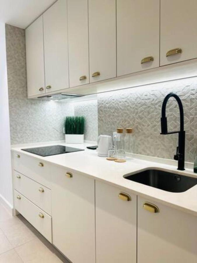Apartment Large Flat Up 8pp *