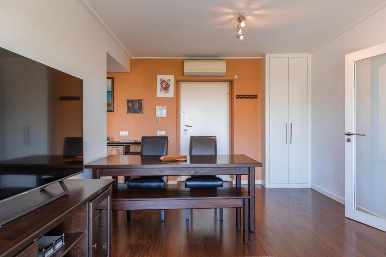Apartment Lovely 1 Bdr With Pool By Lovelystay