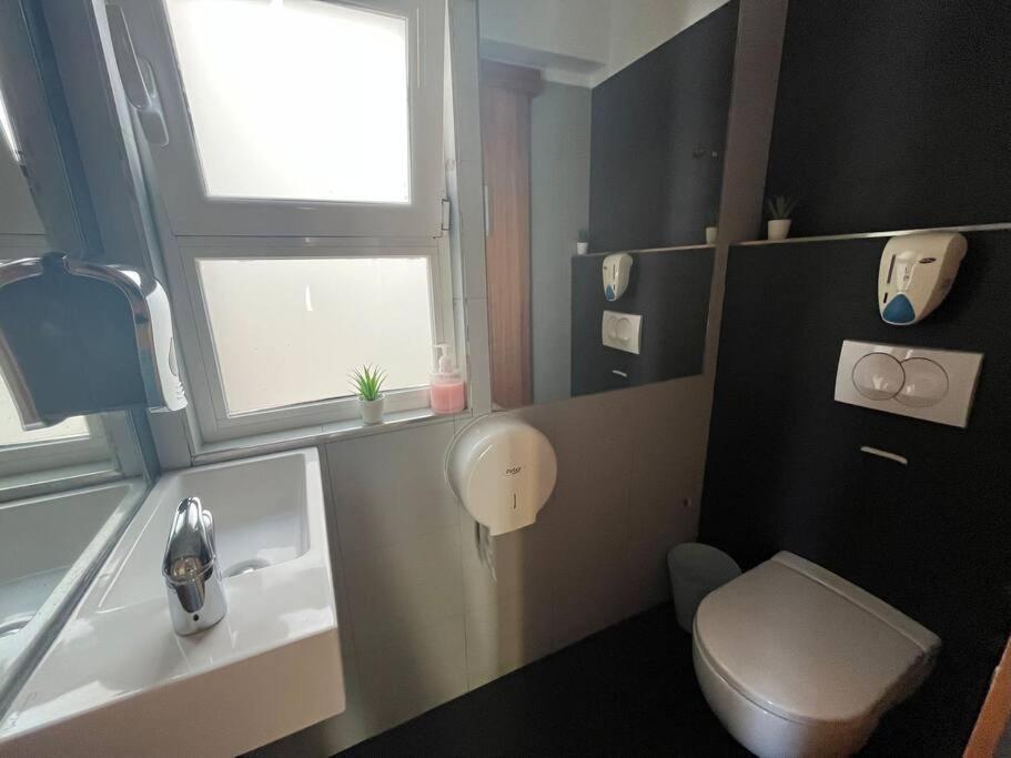 Apartment 3 Bedroom, 2,5 Bathroom - Bairro Alto Lisbon