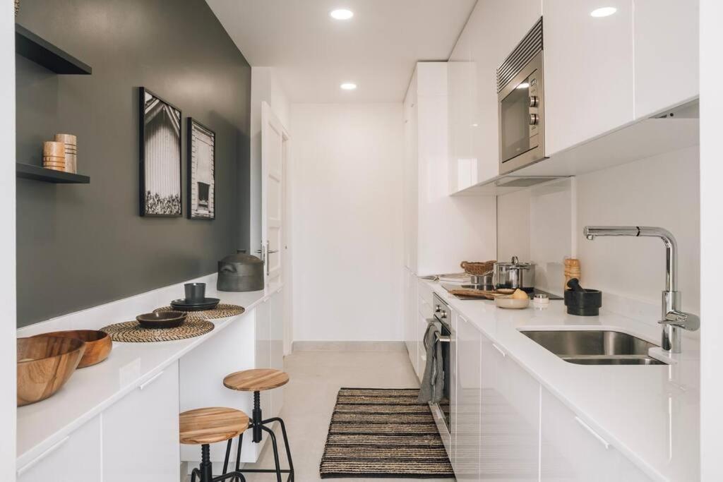 Soum - 2 Bedrooms In Alvalade Apartment *