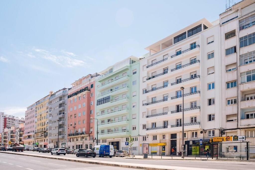 Apartment Soum - 2 Bedrooms In Alvalade Lisbon