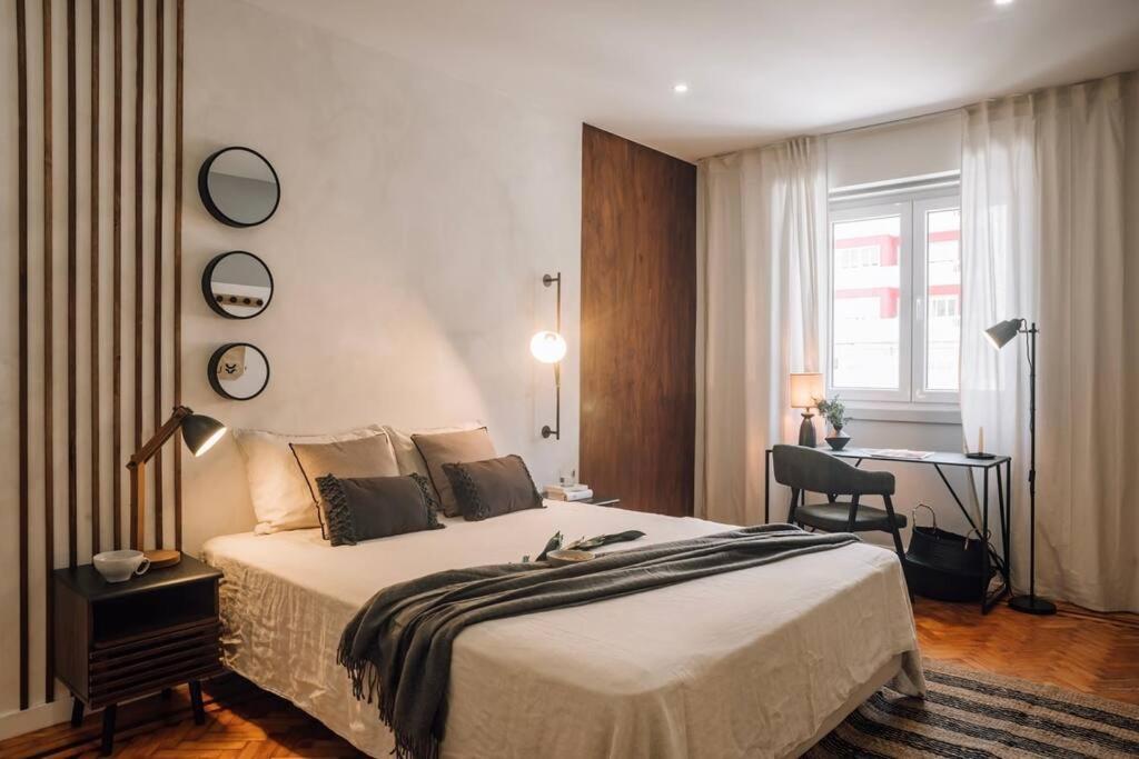 Soum - 2 Bedrooms In Alvalade Apartment Lisbon