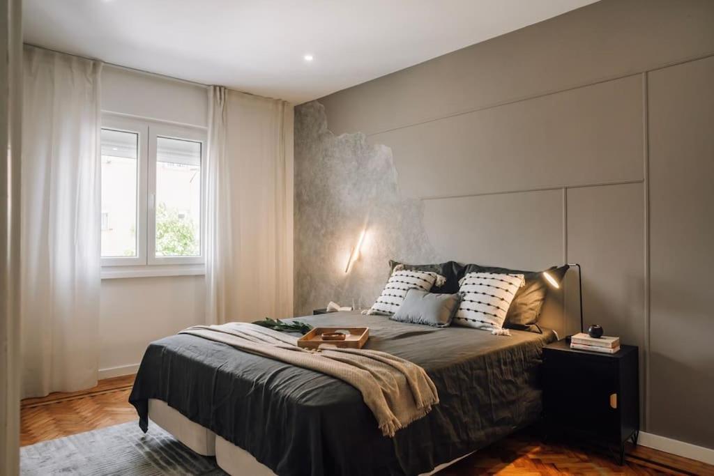 Apartment Soum - 2 Bedrooms In Alvalade