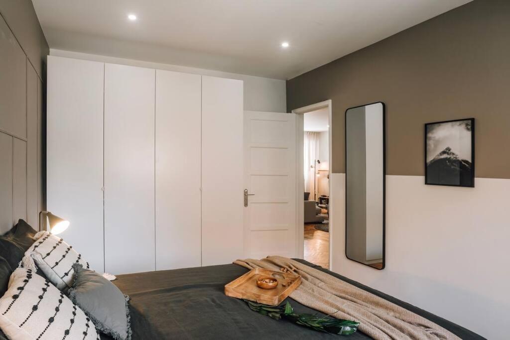 Soum - 2 Bedrooms In Alvalade Apartment Lisbon