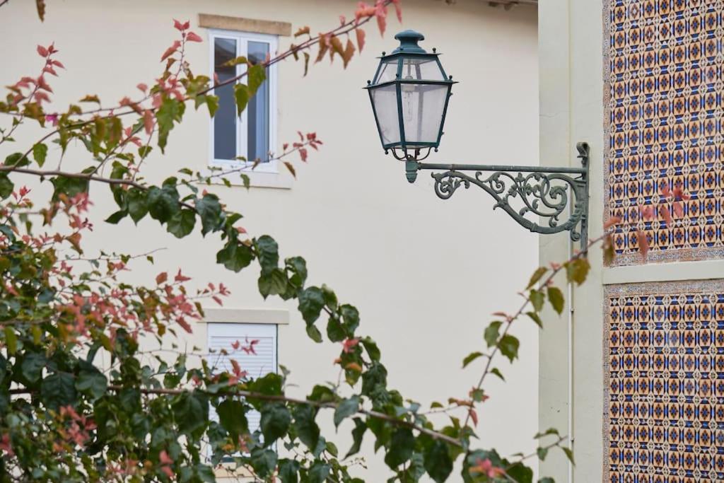 Charming Duplex With Private Terrace And Parking Lisbon