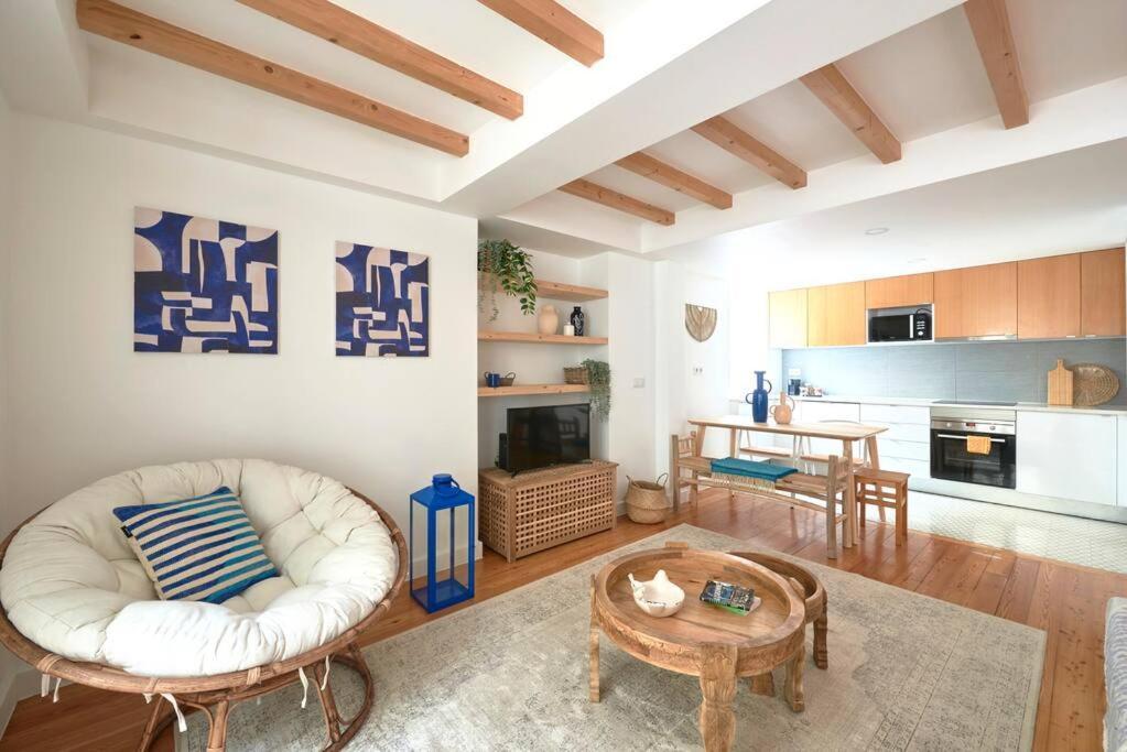 Charming Duplex With Private Terrace And Parking Apartment