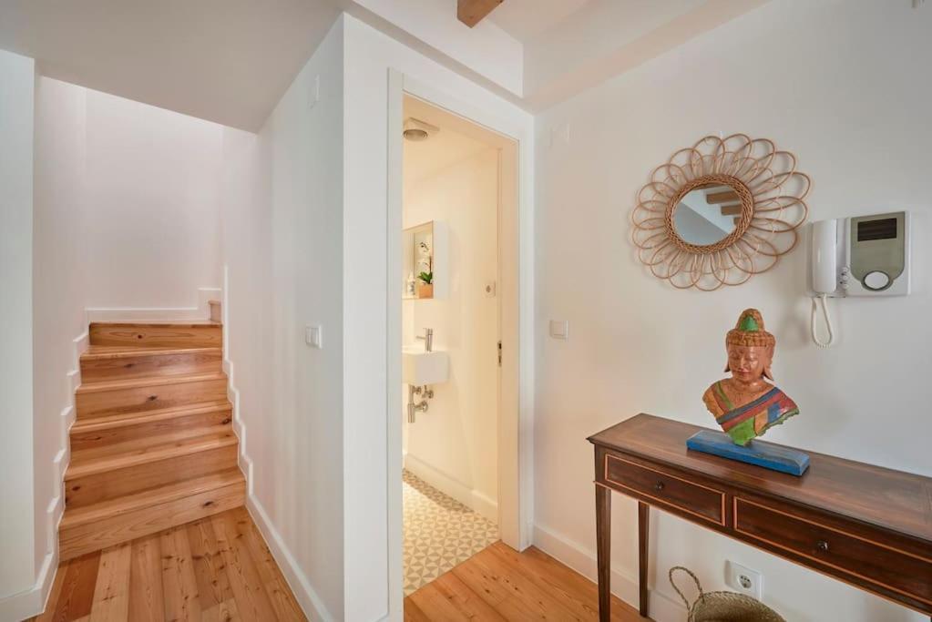 Charming Duplex With Private Terrace And Parking * Lisbon