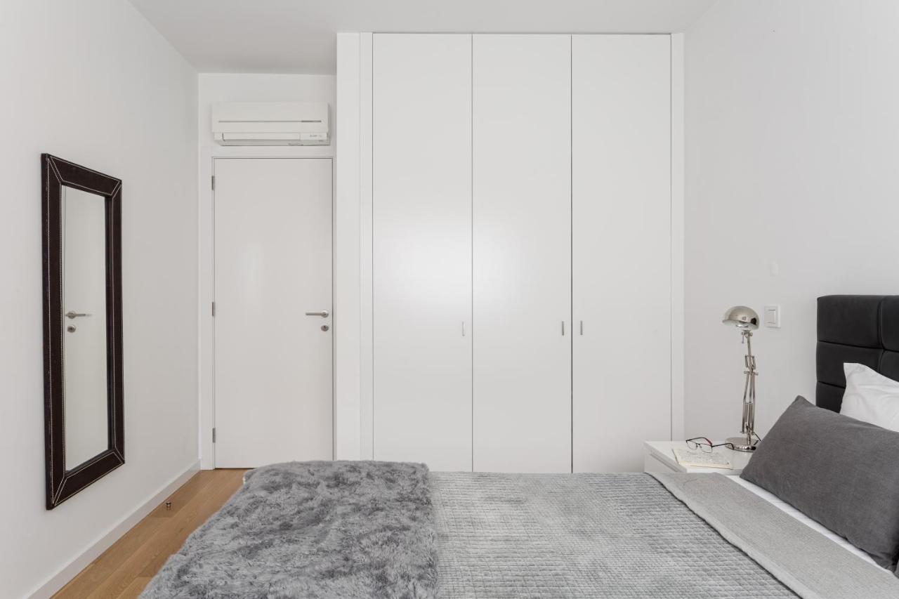 Apartment Modern 3br With Terrace In Benfica By Host For Us Lisbon