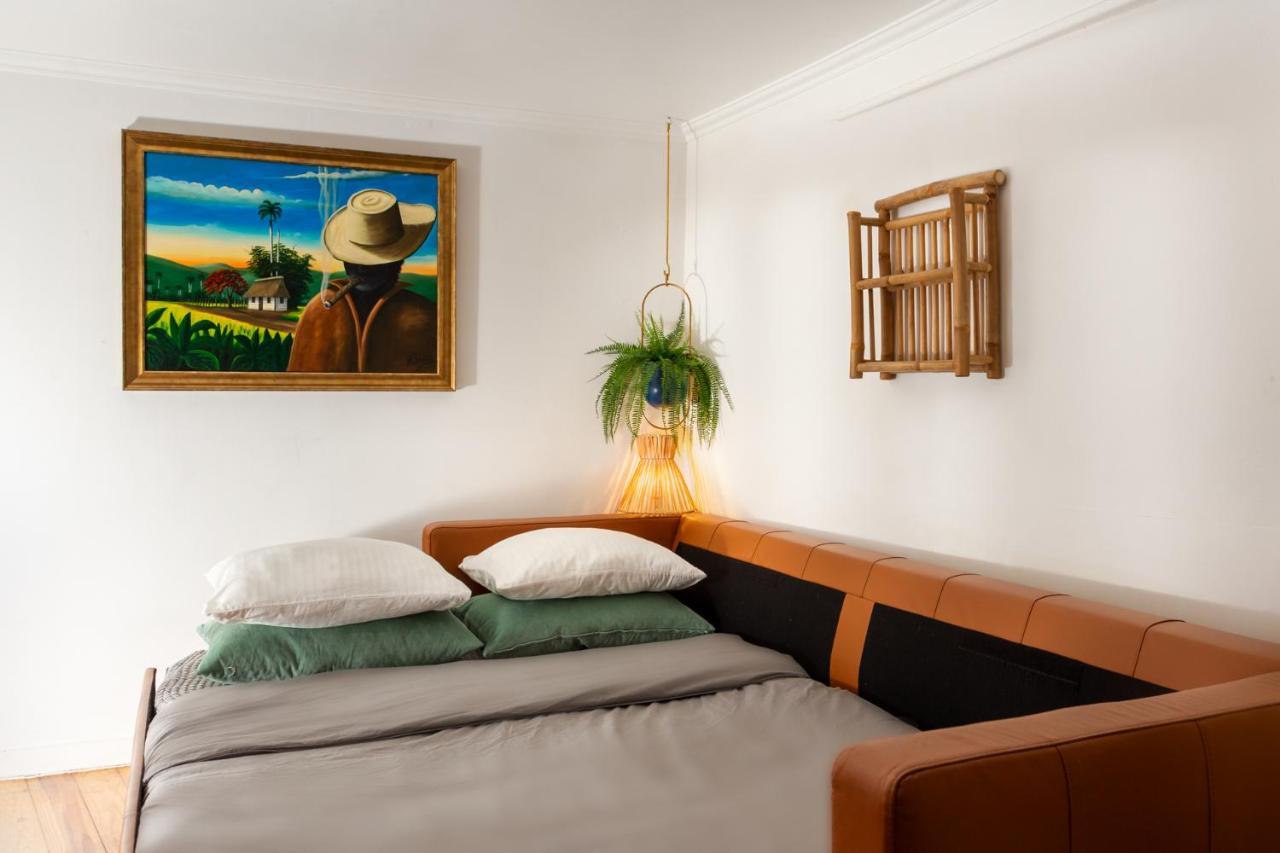 Casa Aurora - Bairro Tipico A Minutos Do Terreiro Lisbon