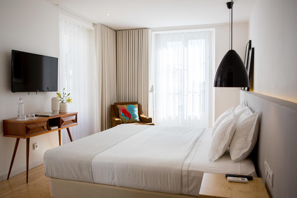 The 8 - Downtown Guest house