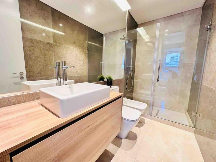 Apartment Marques De Pombal Flat Great Locations Center B