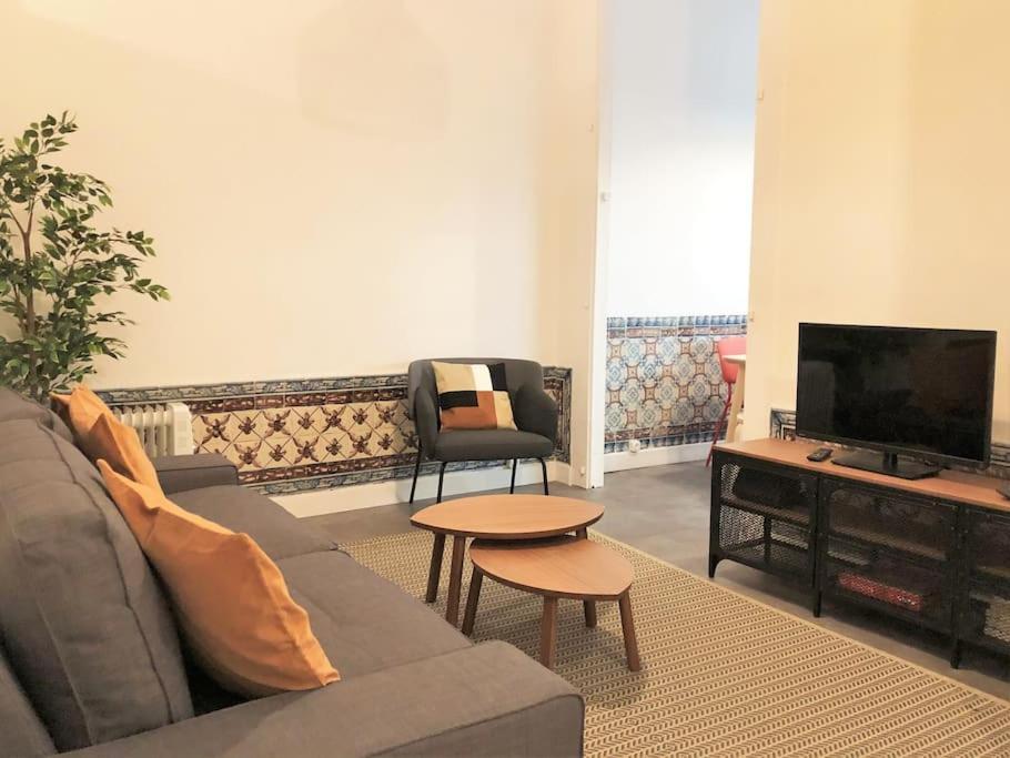 Apartment Sj1d Heart Of Baixa With New A/c * Stylish *