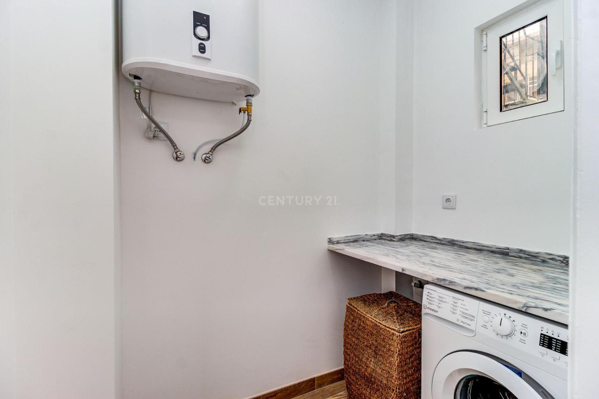 Quarto Aconchegante Com Janela E Vista Para Cidade Homestay Lisbon