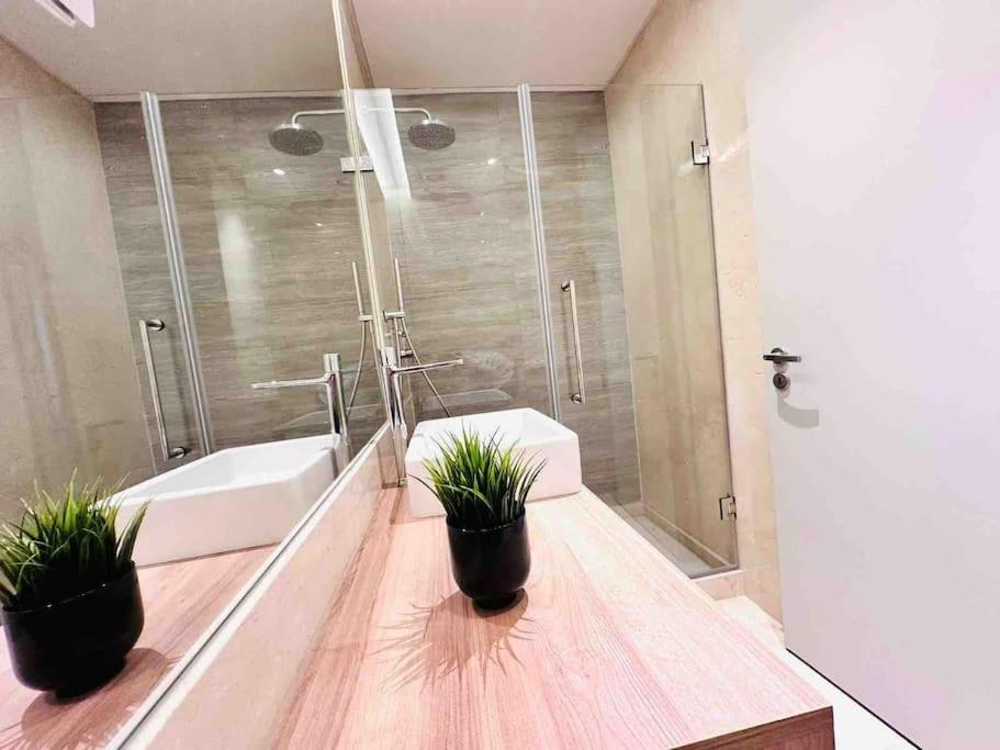 Apartment Marques De Pombal Flat Great Locations Center B Lisbon