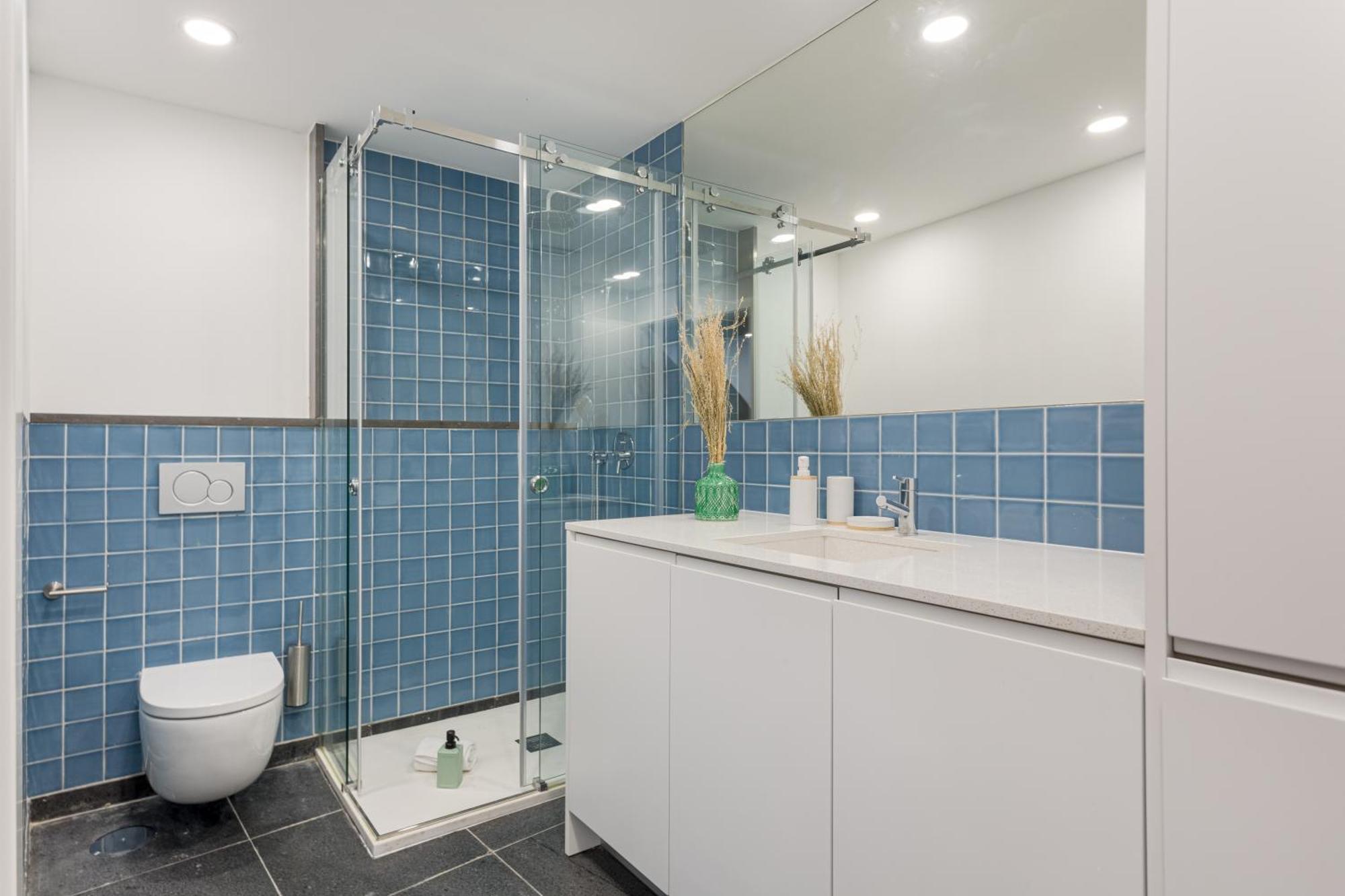Joivy Stunning Downtown Flats Apartment