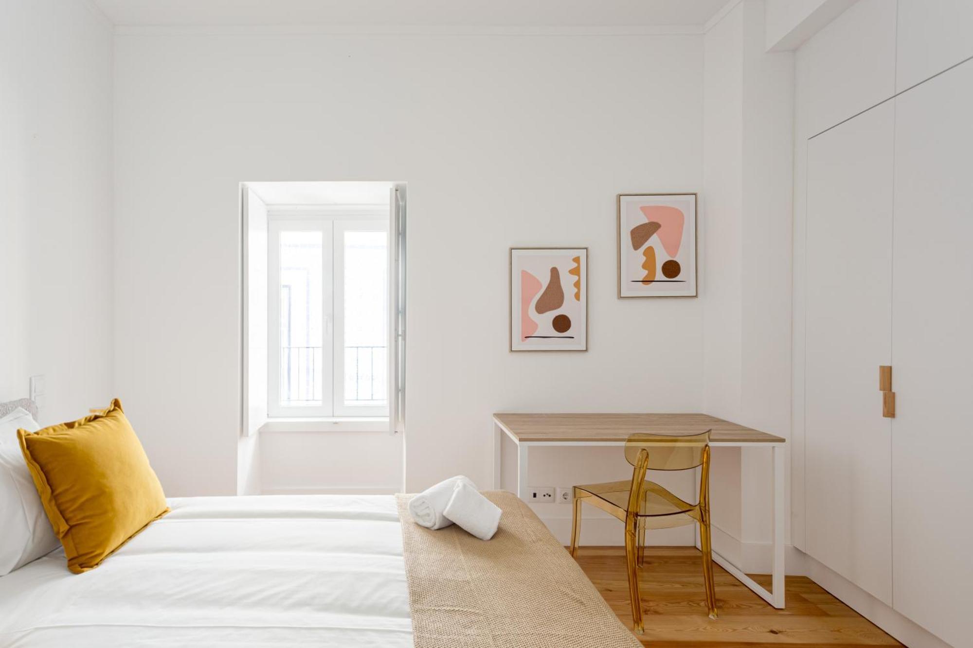 Apartment Joivy Stunning Downtown Flats Lisbon