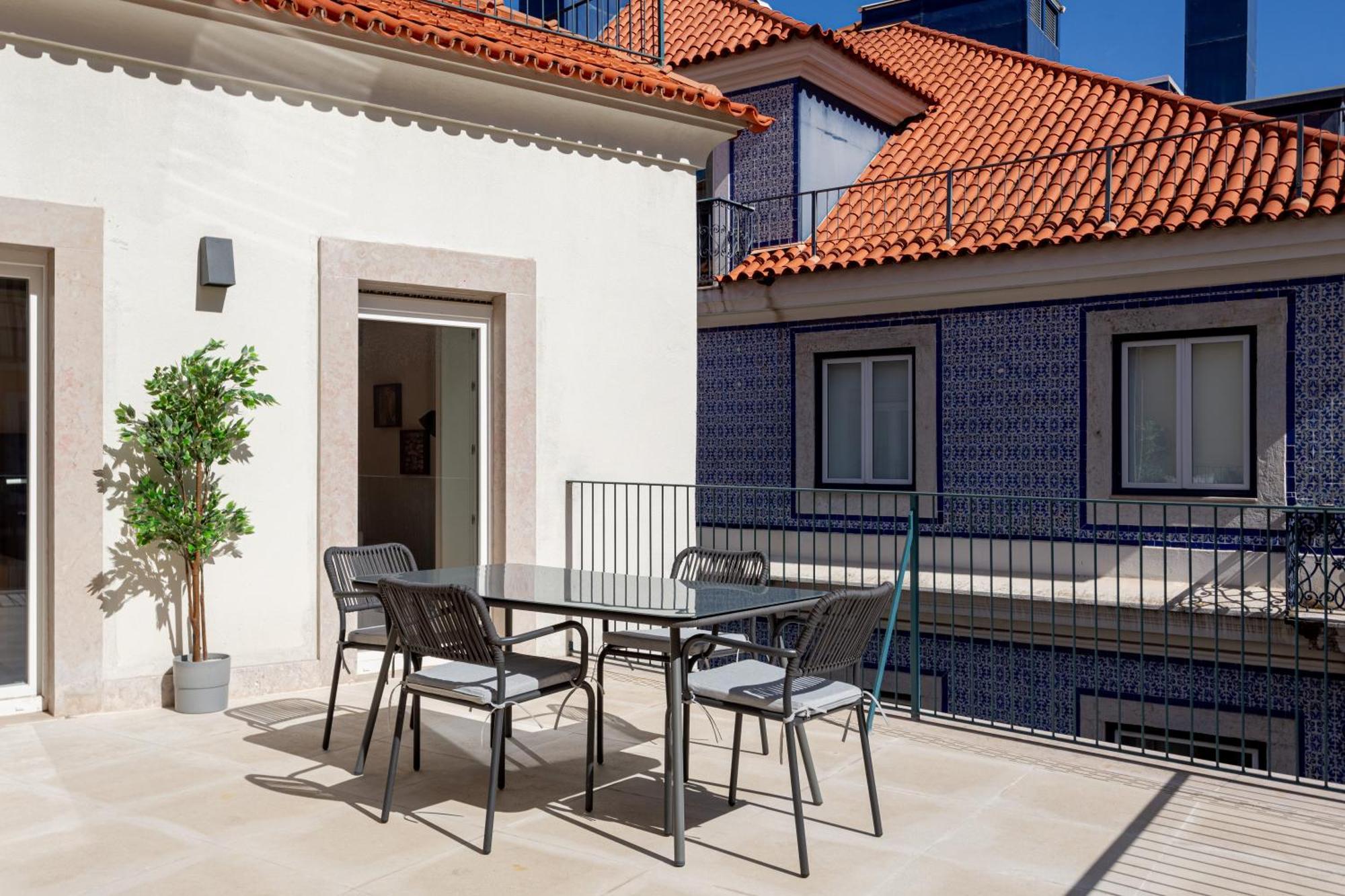 Joivy Stunning Downtown Flats Apartment Lisbon
