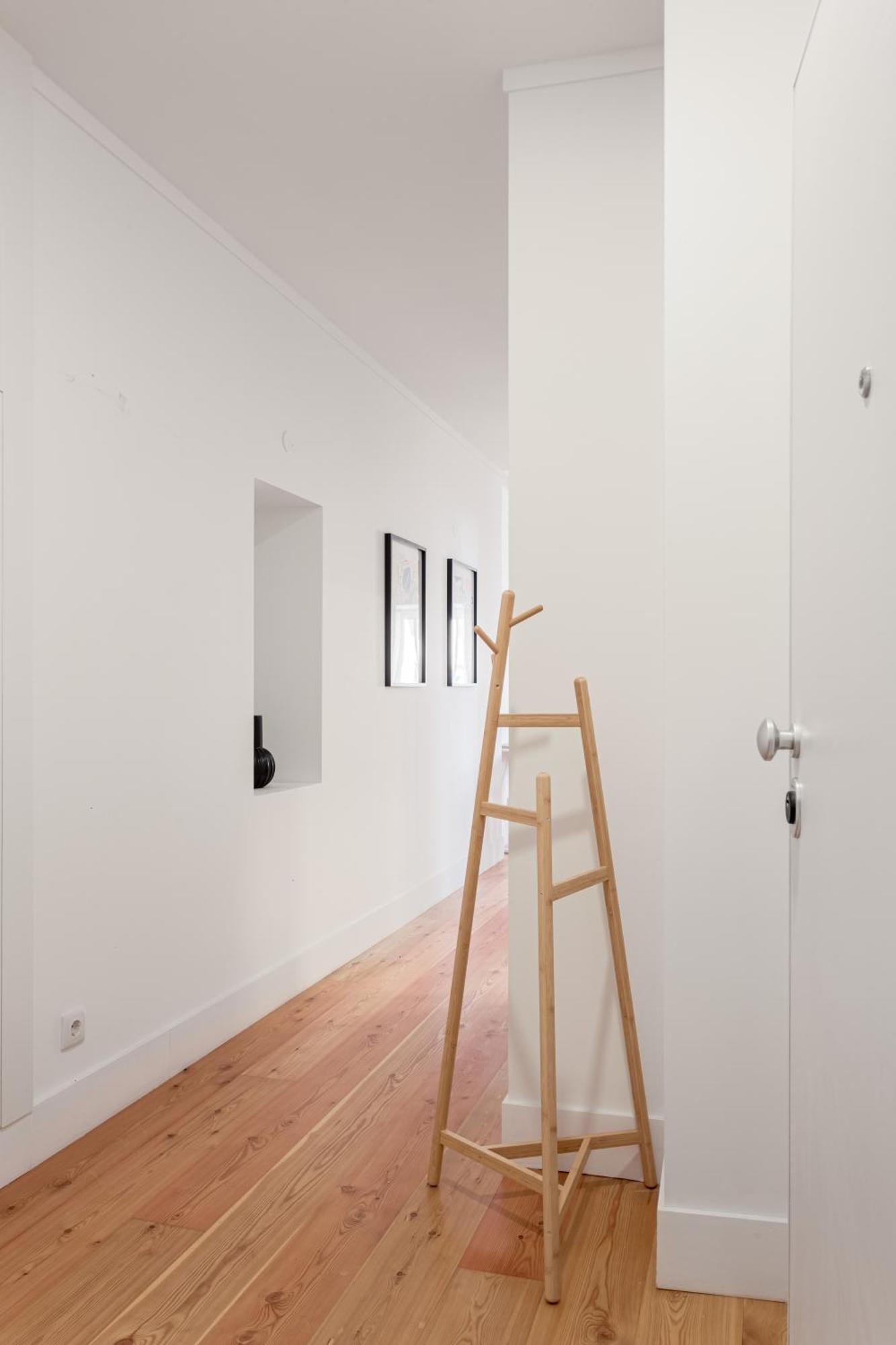 Joivy Stunning Downtown Flats Apartment