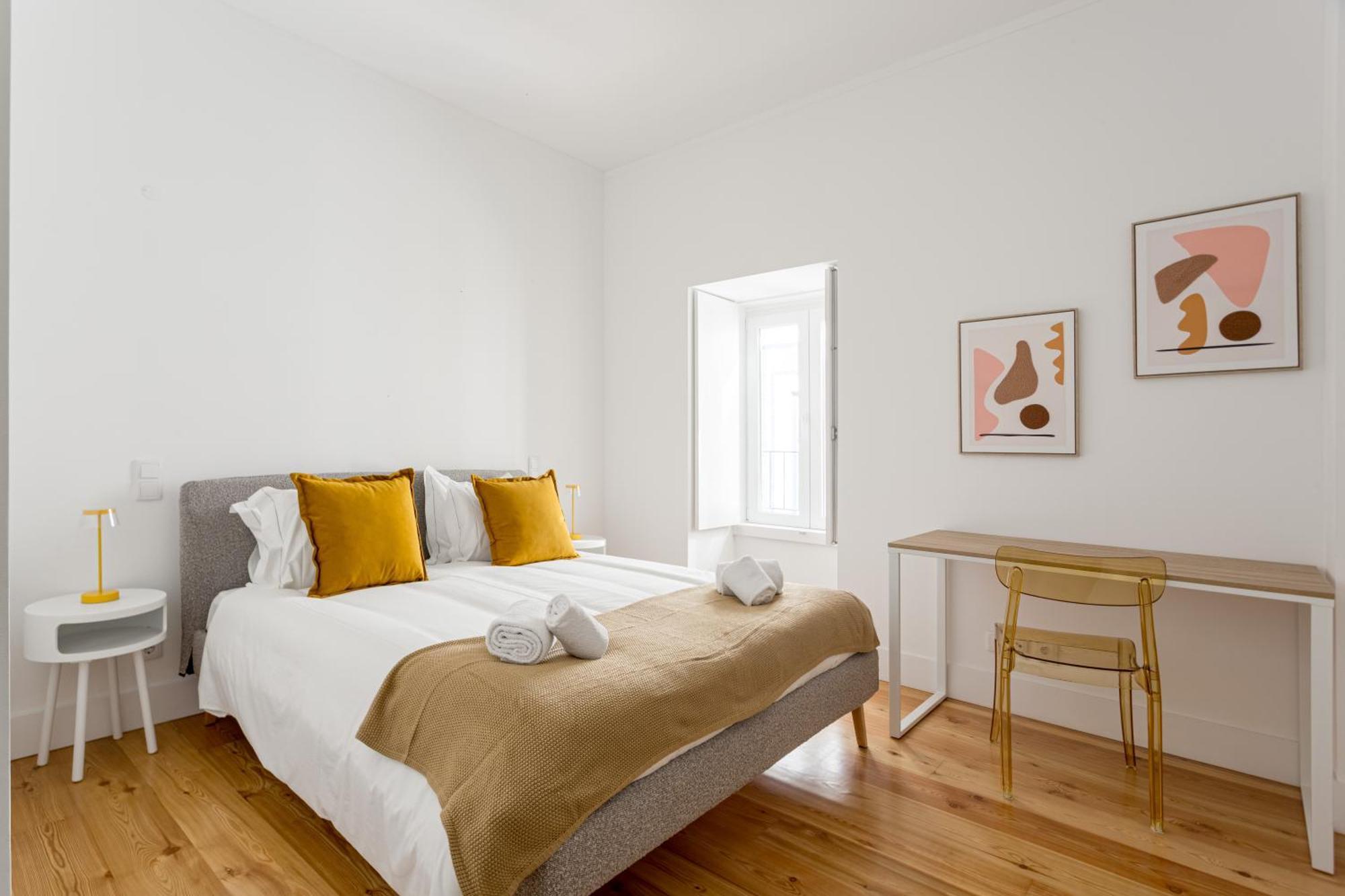 Joivy Stunning Downtown Flats Apartment *