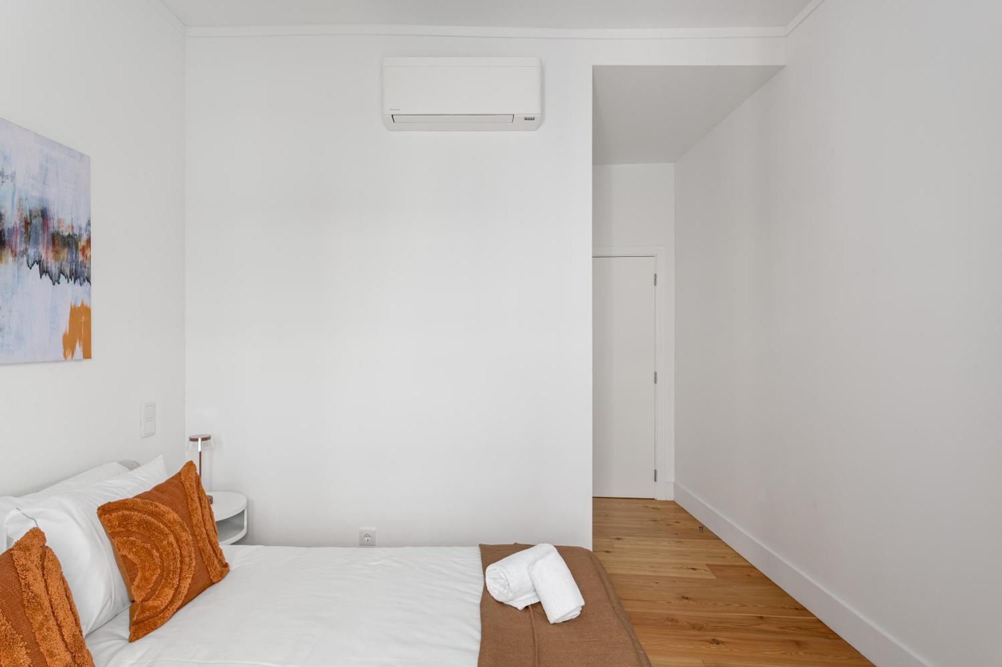 Apartment Joivy Stunning Downtown Flats Lisbon