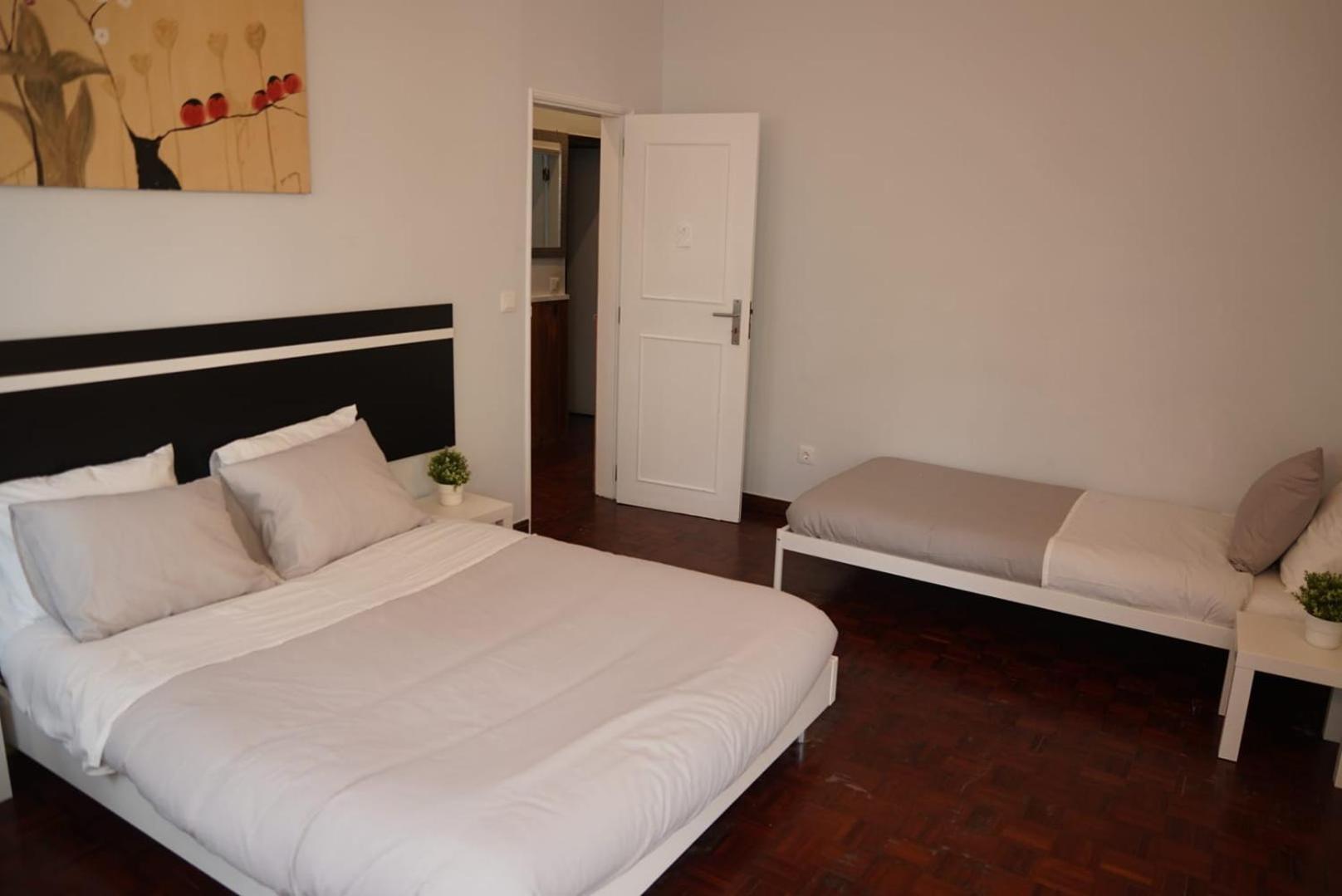 Bisengototo Homestay Quarto em Acomodações Particulares Lisboa