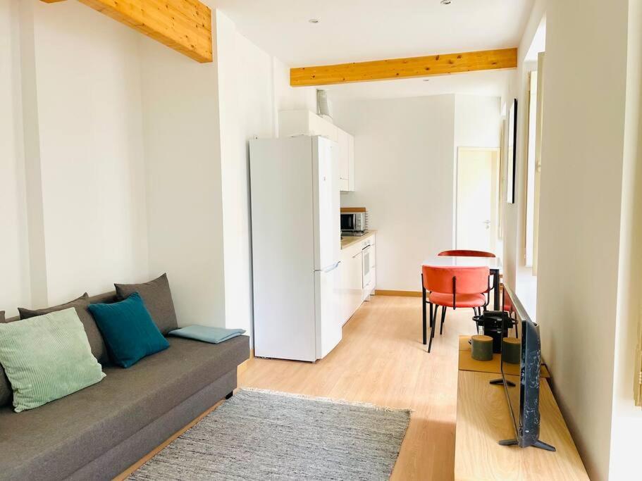 Rsrc New Ac & Bright 1br Lisbon