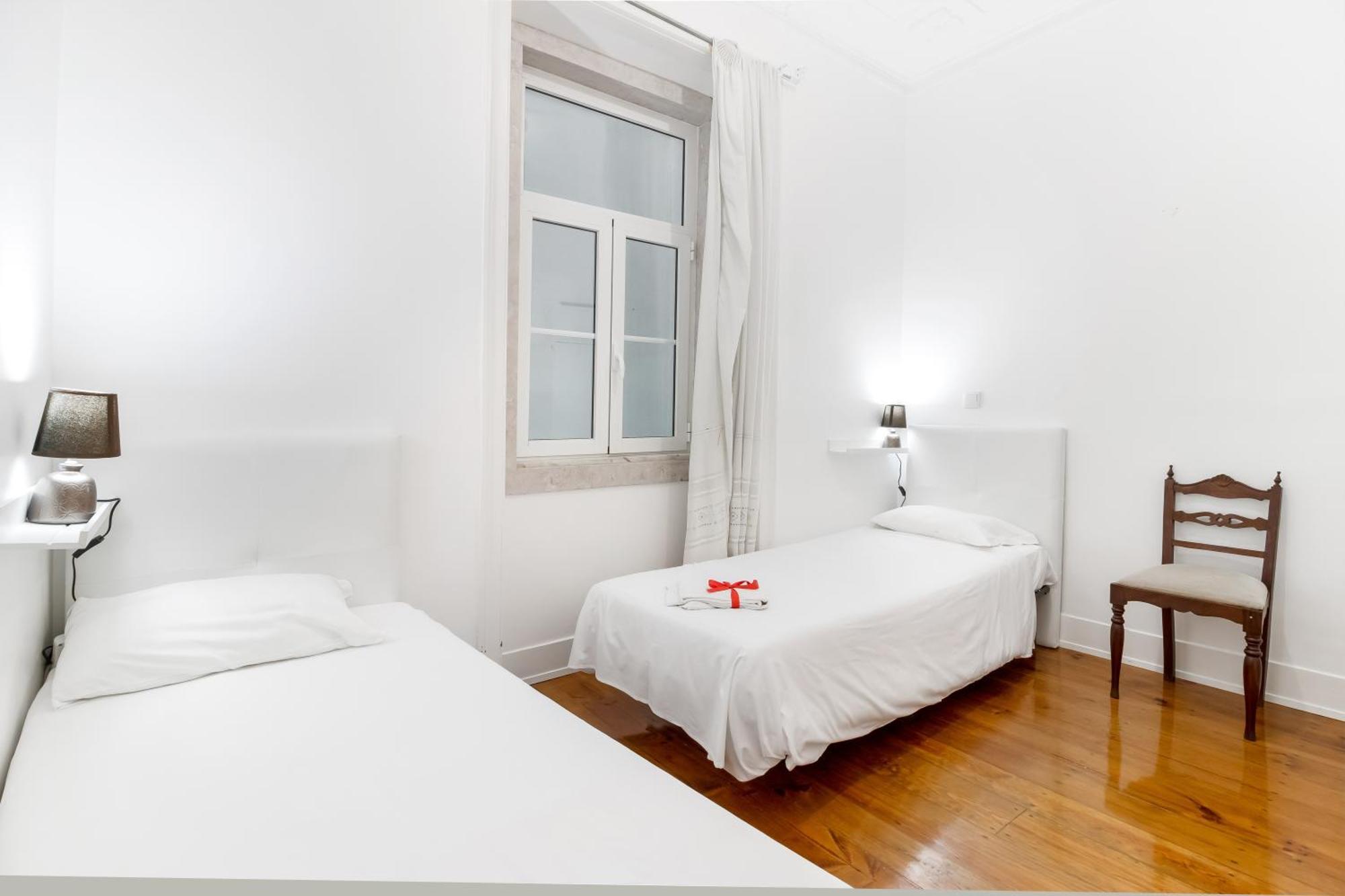 Arroios - Second Floor Guest house *