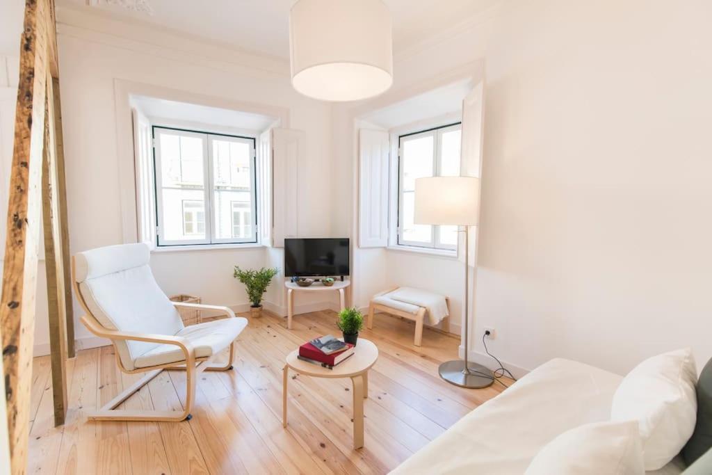 Apartment Historical Santos Iii Lisbon