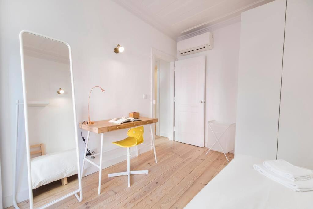 Historical Santos I Apartment Lisbon