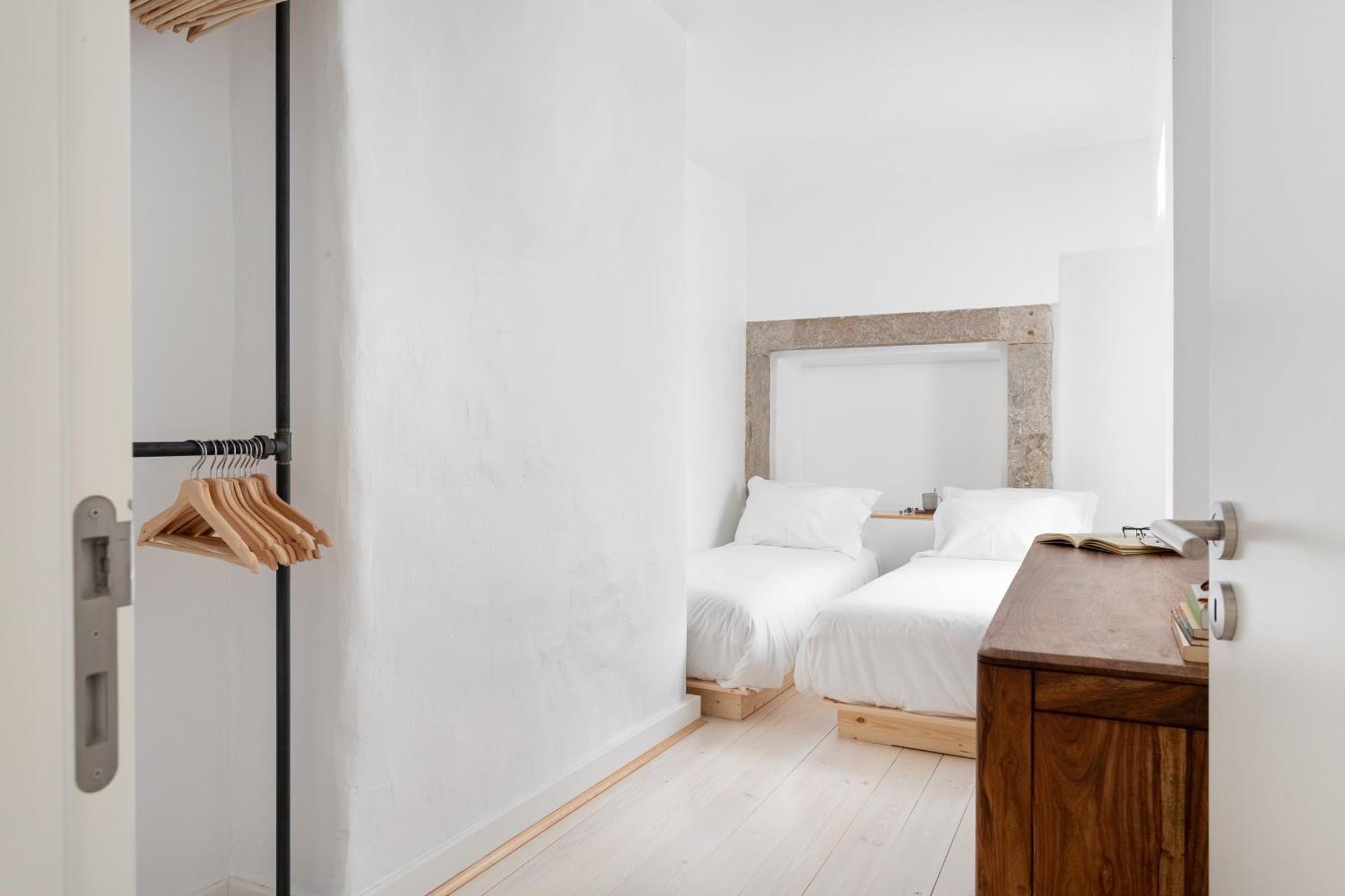 Joivy Exquisite Near Bica Elevator Apartment Lisbon