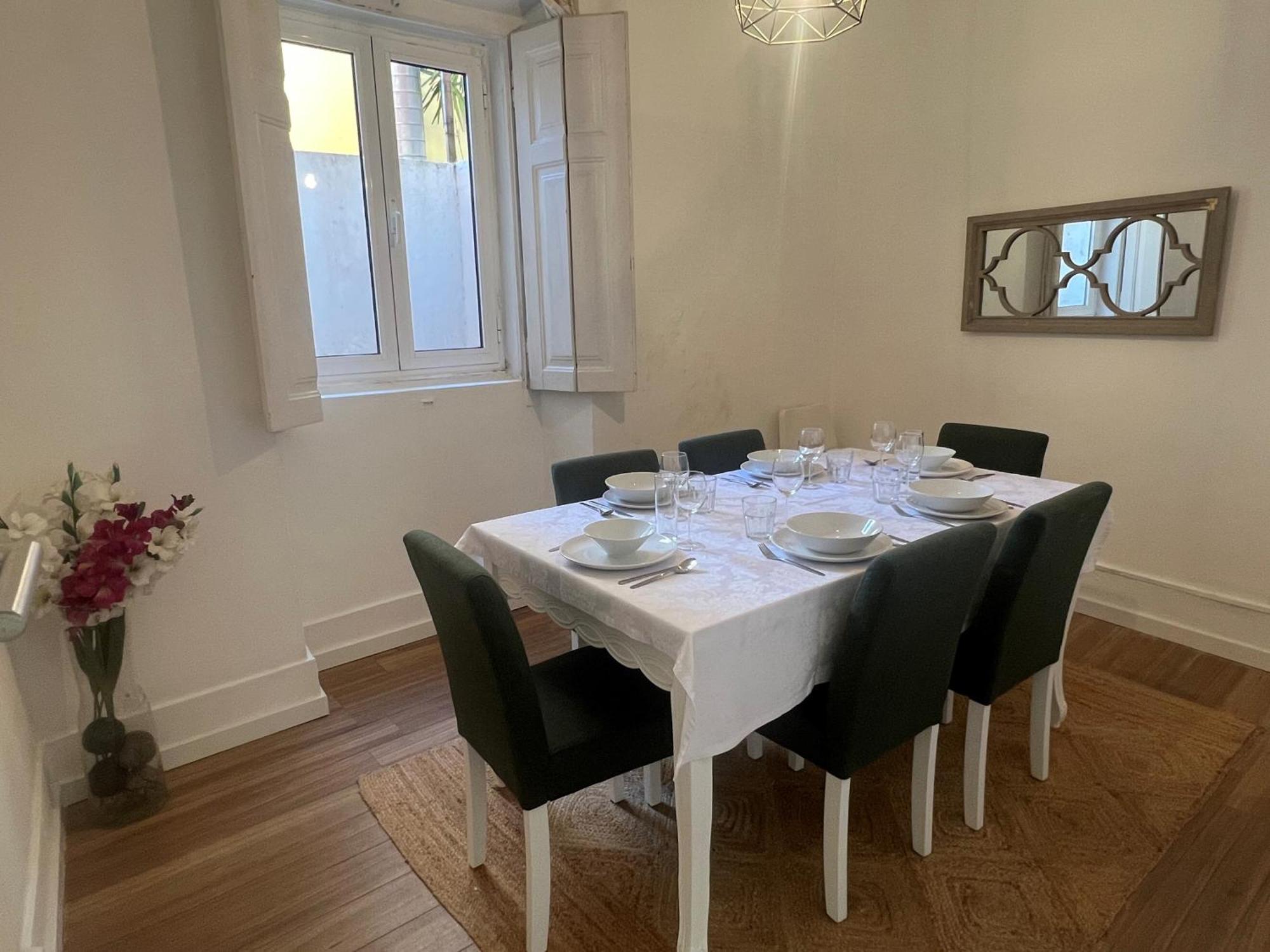 Apartment Principe Real - 2 Bedroom With Terrace Lisbon