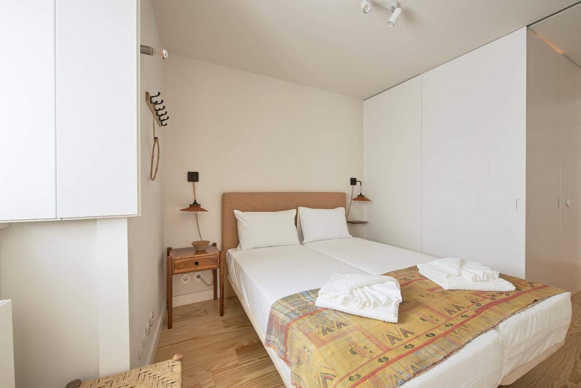 Apartment All The Best - Bairro Alto 1 Lisbon