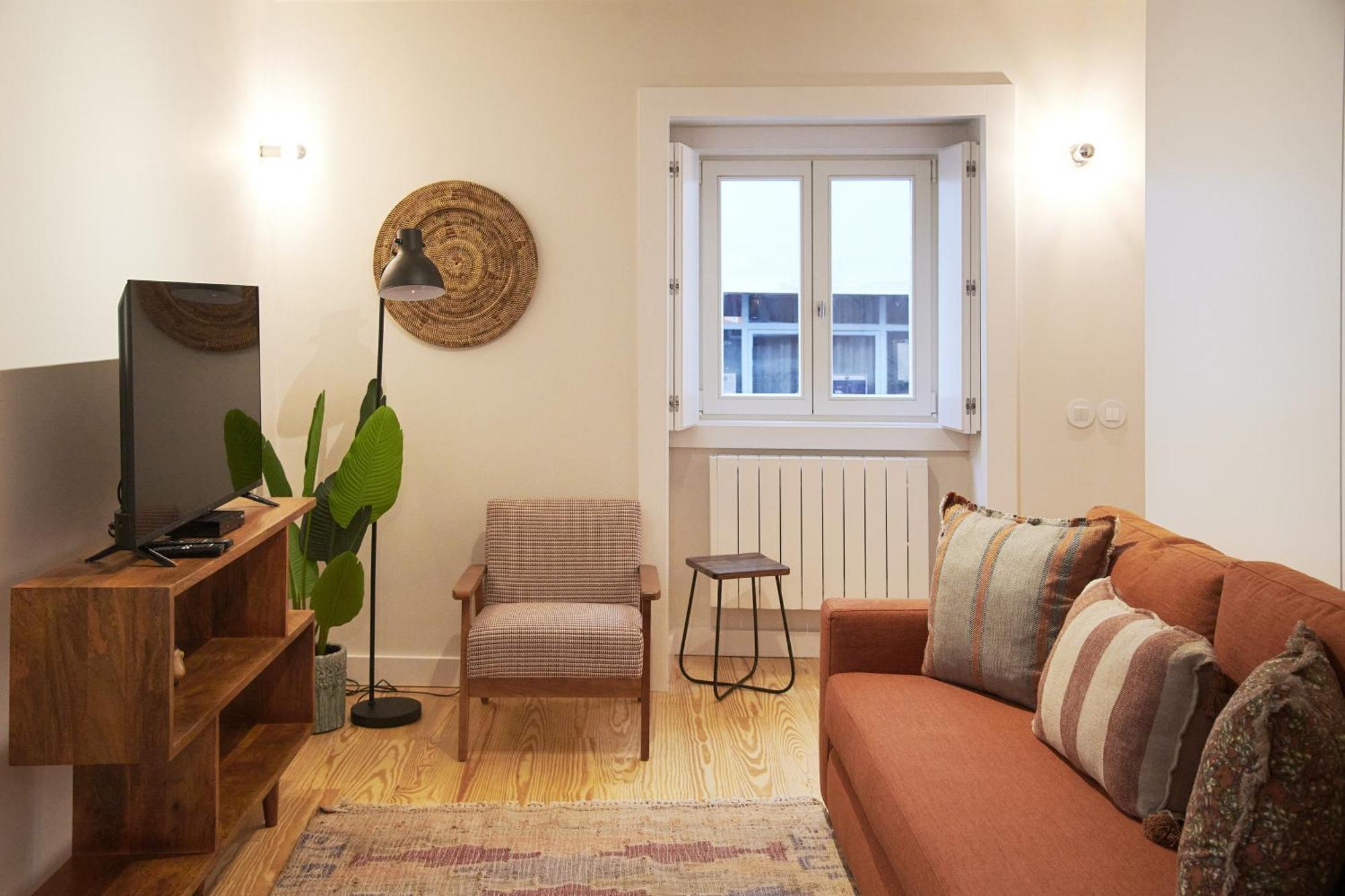 All The Best - Bairro Alto 1 *
