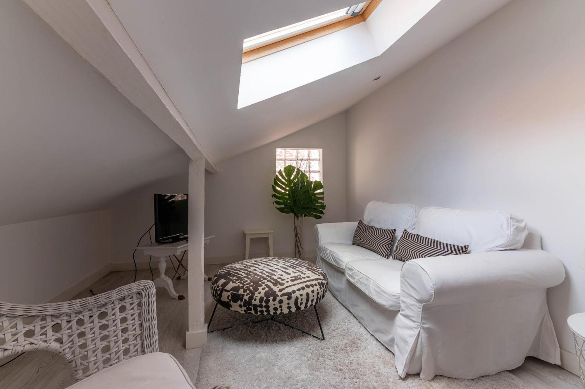 Sunny Sao Paulo Apartment Lisbon