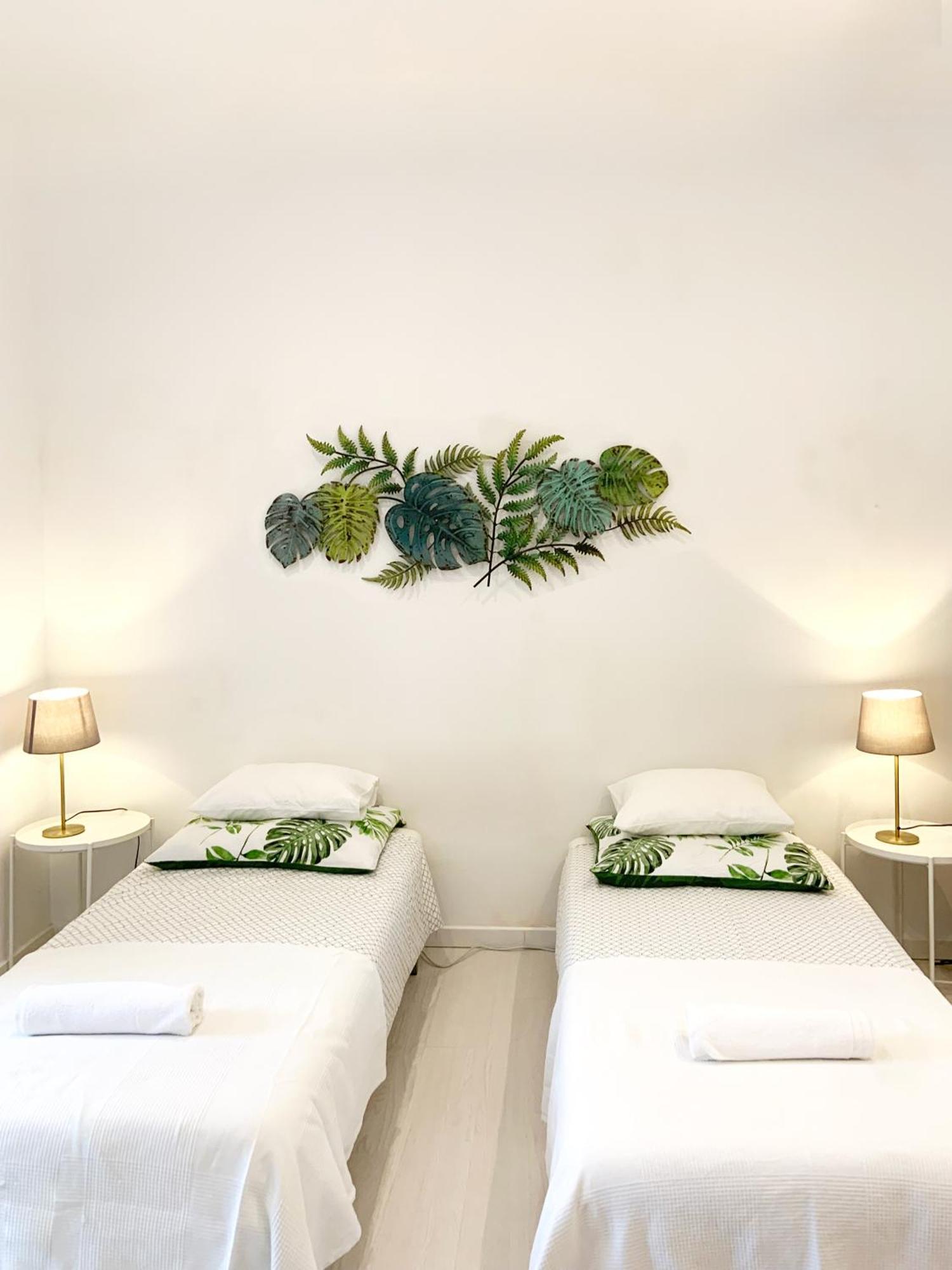 Apartment Alcantara Studio 15 *
