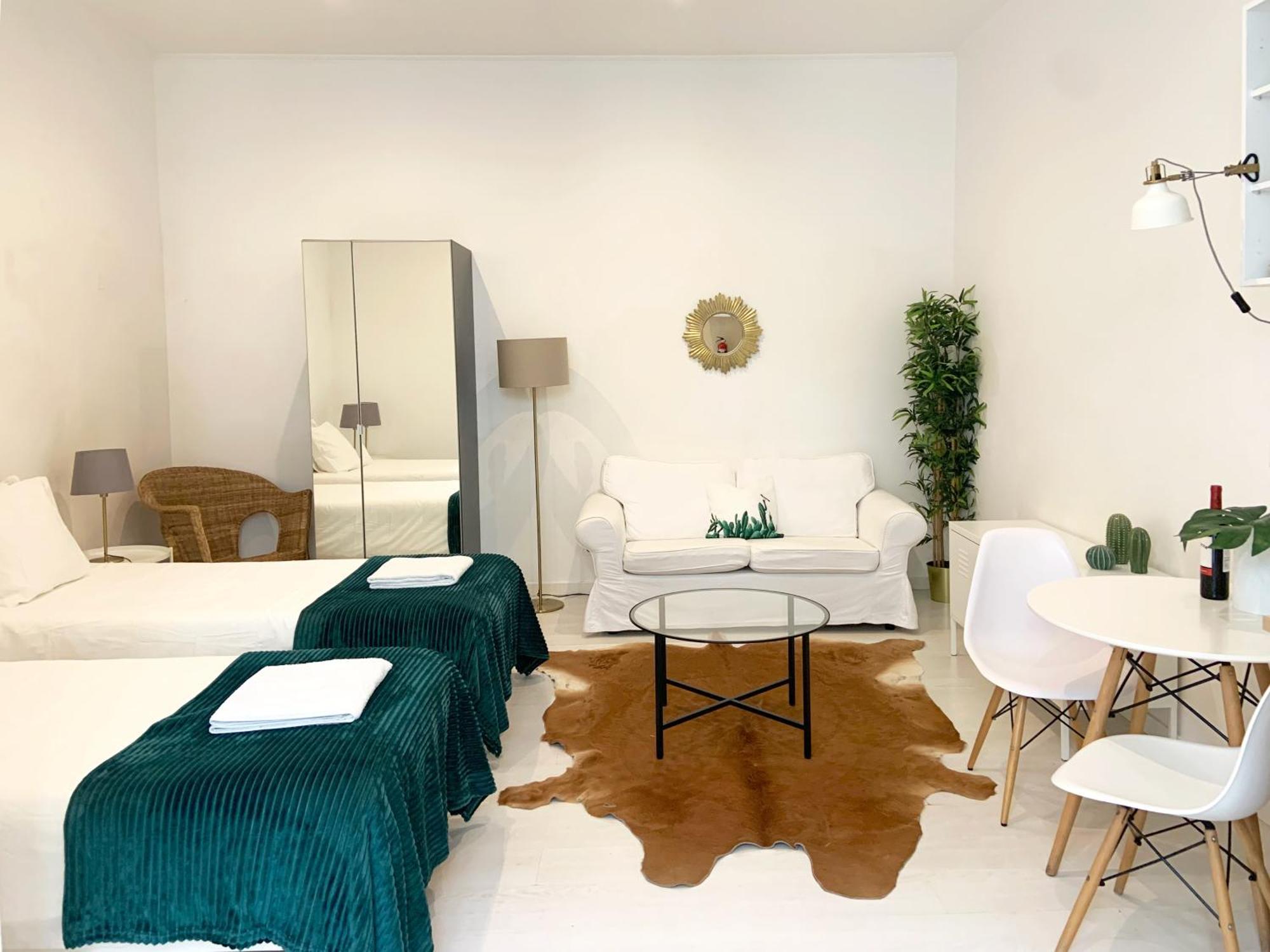 Apartment Alcantara Studio 15 *