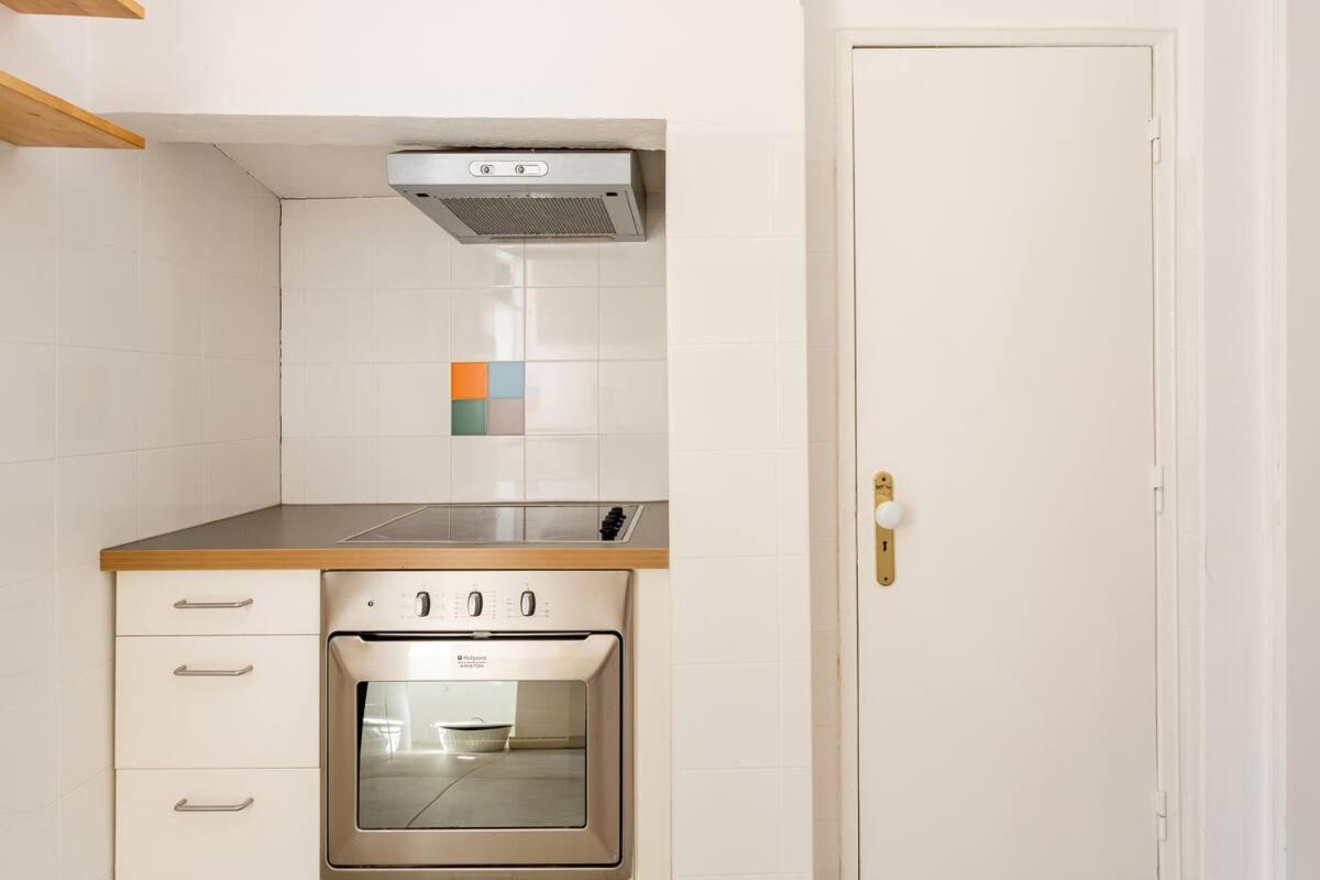 Charming Bairro Alto - Historical Center Apartment Lisbon