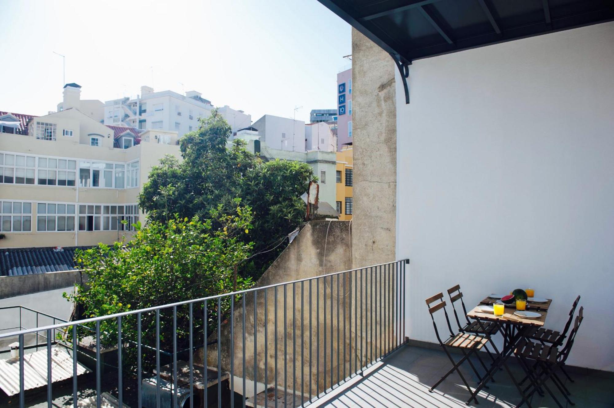 Apartment Majesty At Liberdade Avenue Cr1e