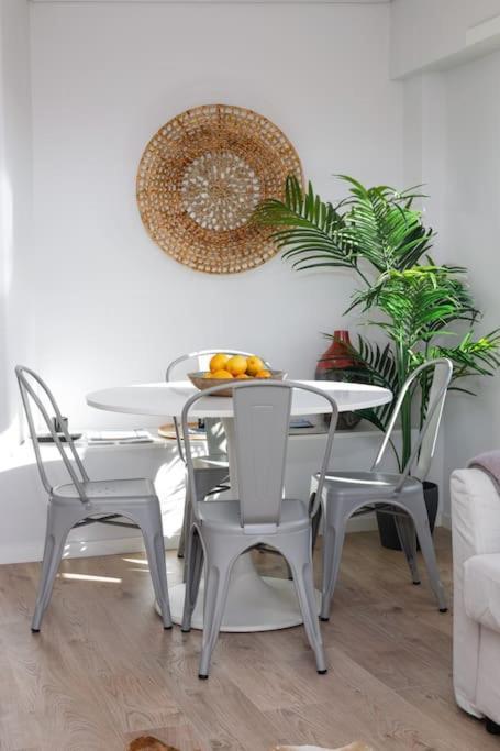 Apartment Central With Balcony Lisbon