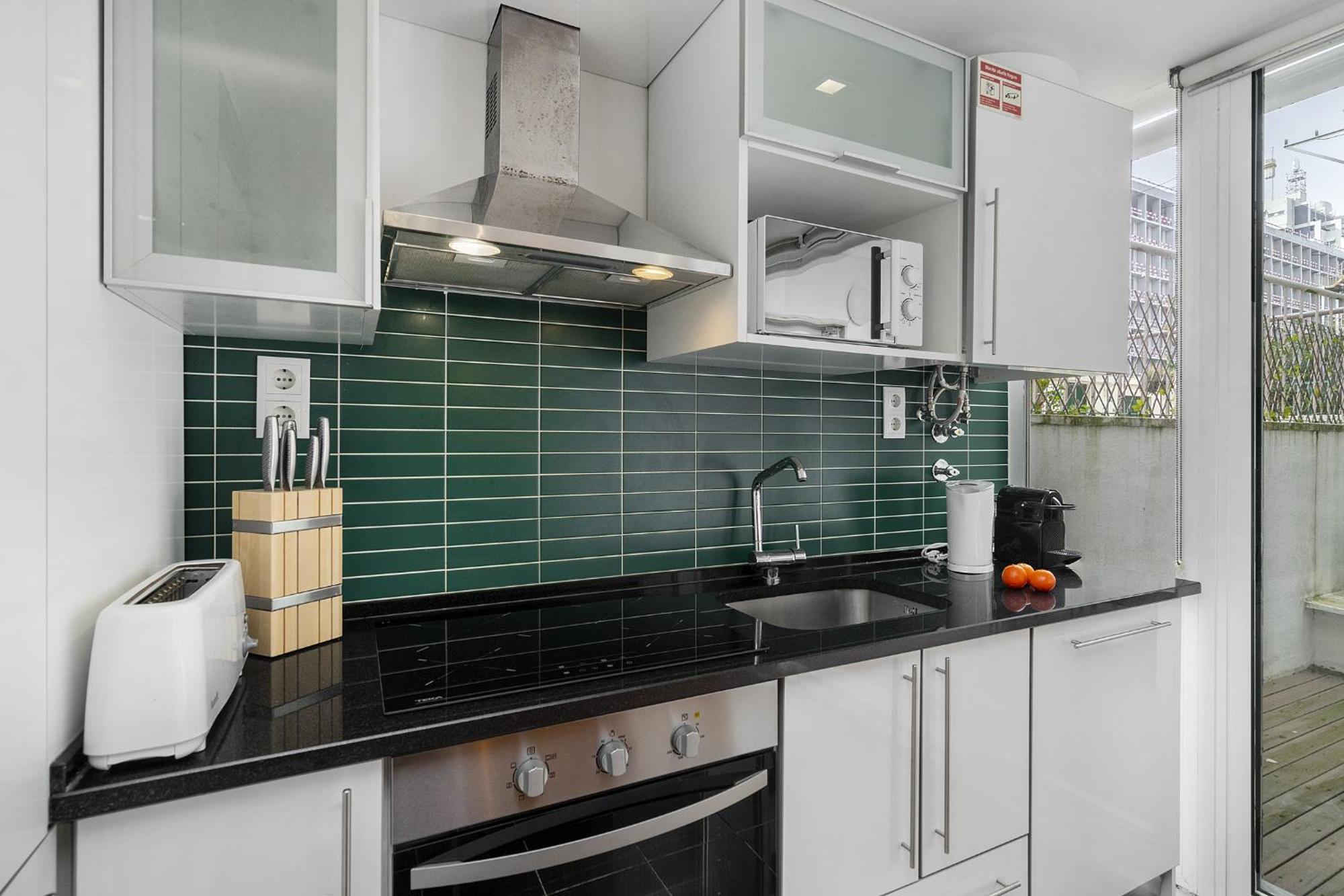 Whome Serenity: Entrecampos Terrace Haven