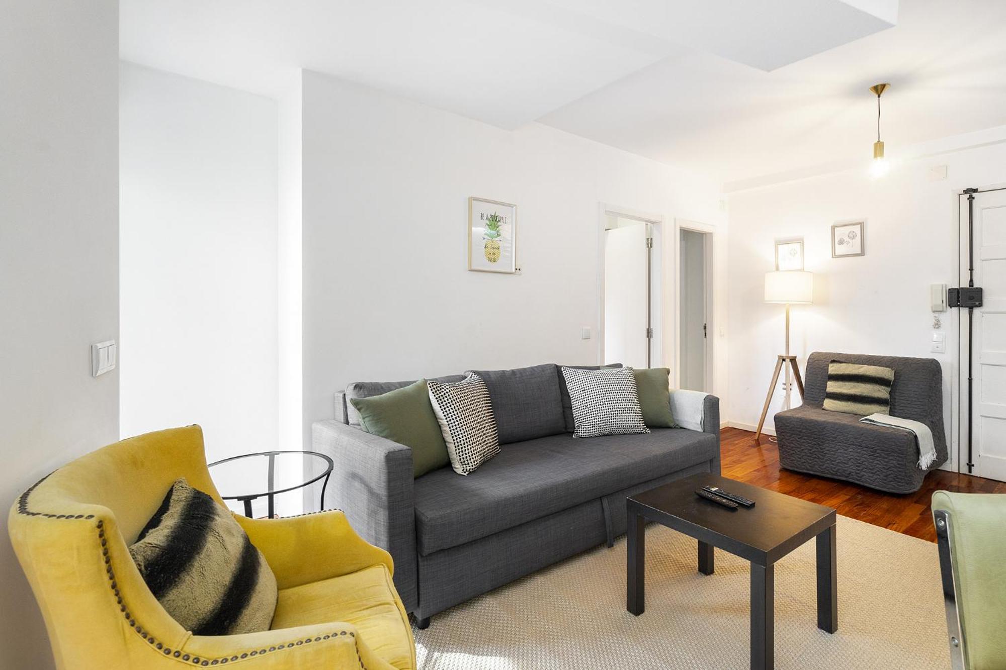Whome Serenity: Entrecampos Terrace Haven *