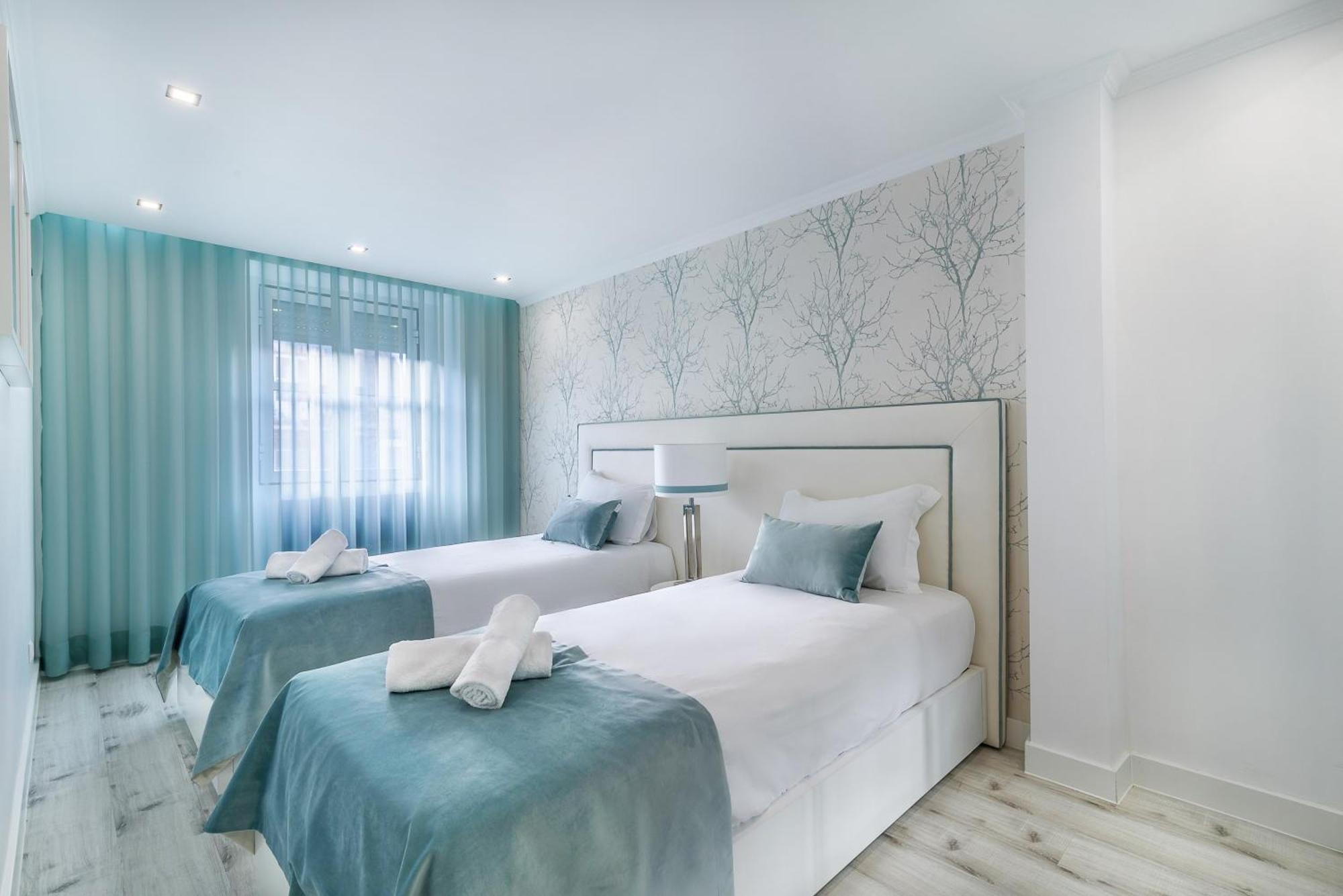Apartment Whome Chic Escape: Your Stylish Haven In Downtown