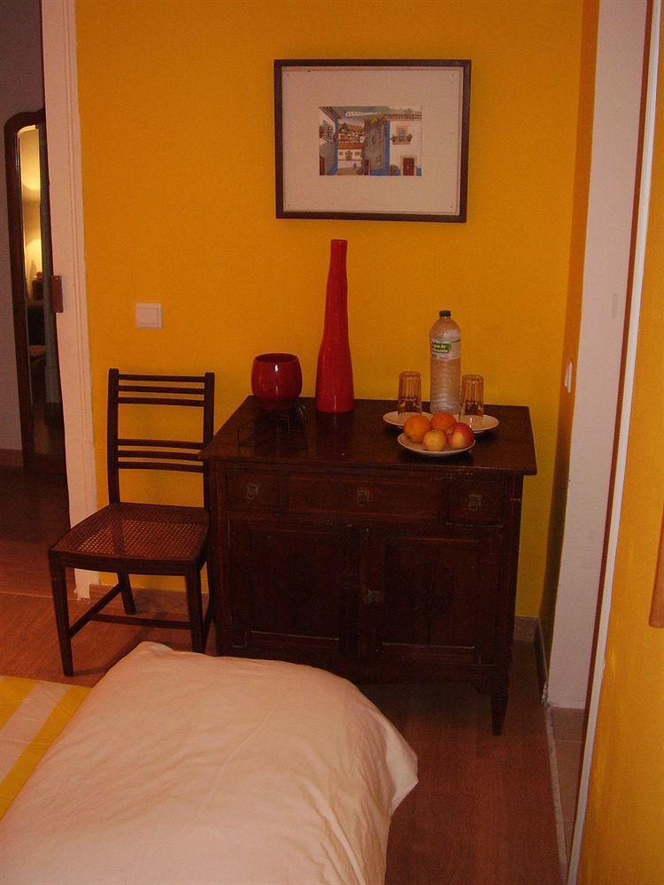 Alves Torgo 14 Hotel