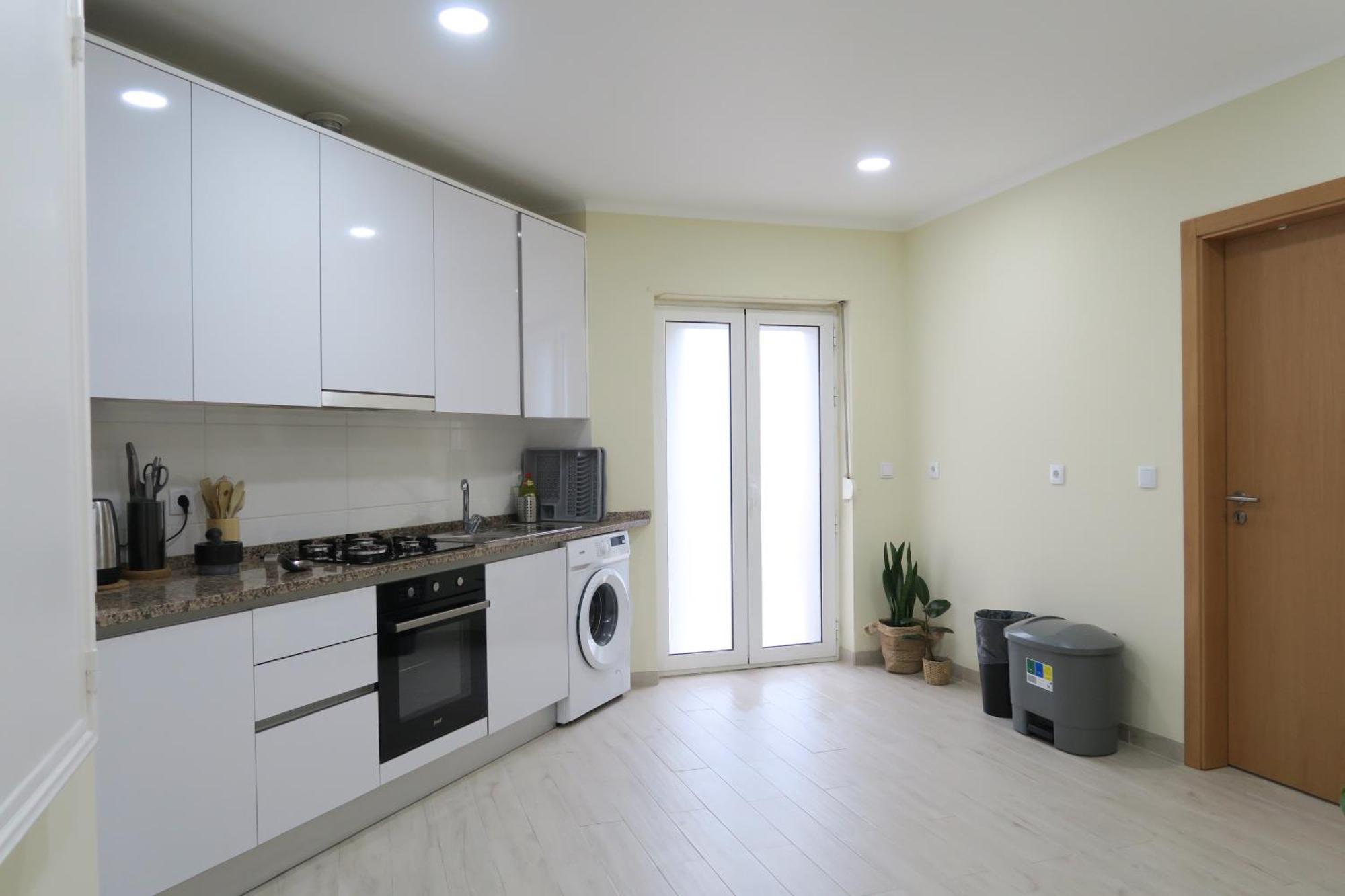 Key Hub - 1-5 Homestay Lisbon