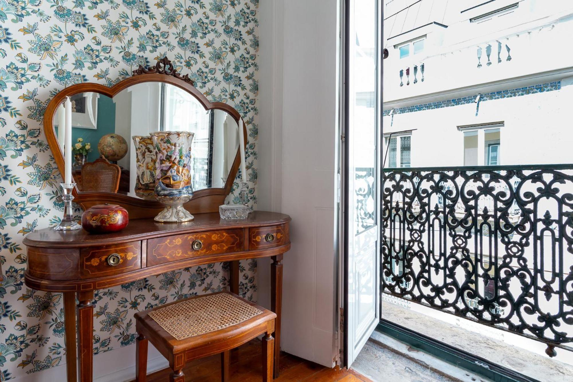 Apartment Vintage & Modern