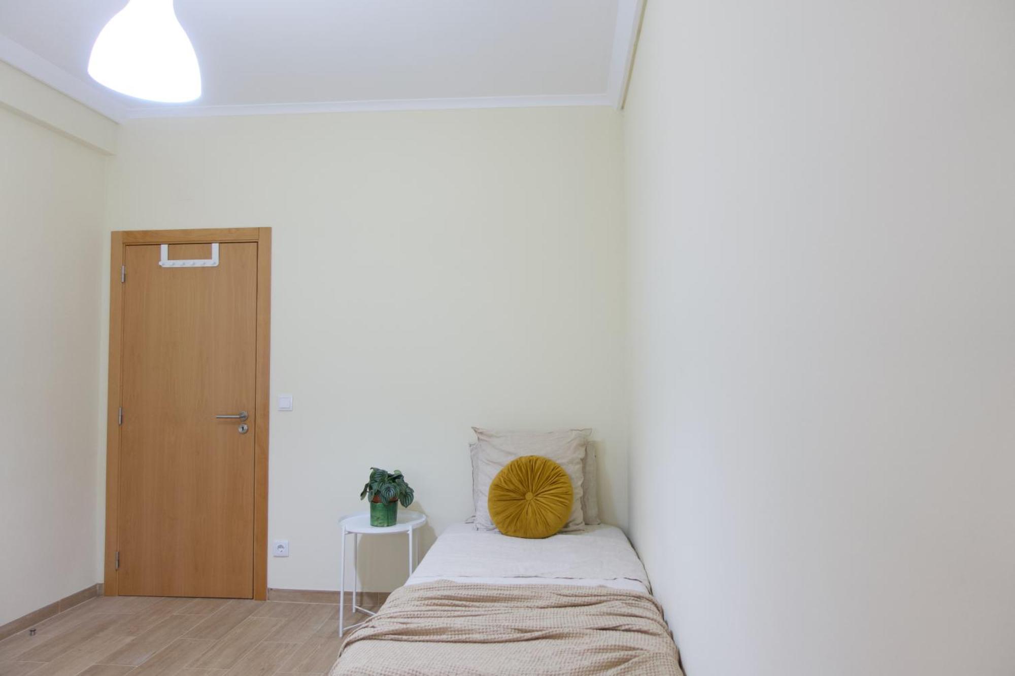 Key Hub - 1-5 Homestay Lisbon