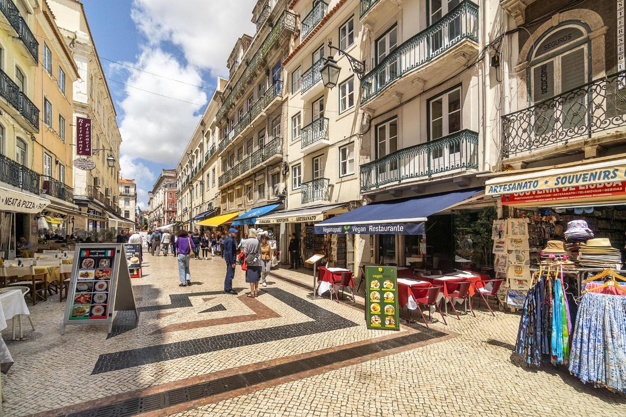 Holiday home Whome Lisbon's Heartbeat Your Premier Address For Explorers
