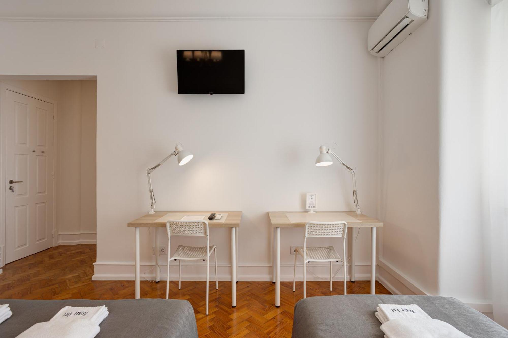 Out & Apartamento Lisboa
