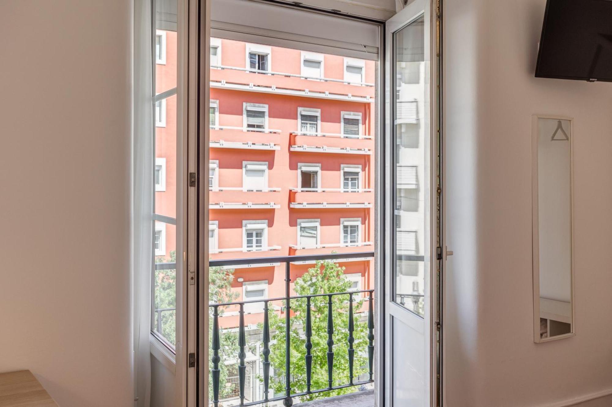 Out & Apartamento
