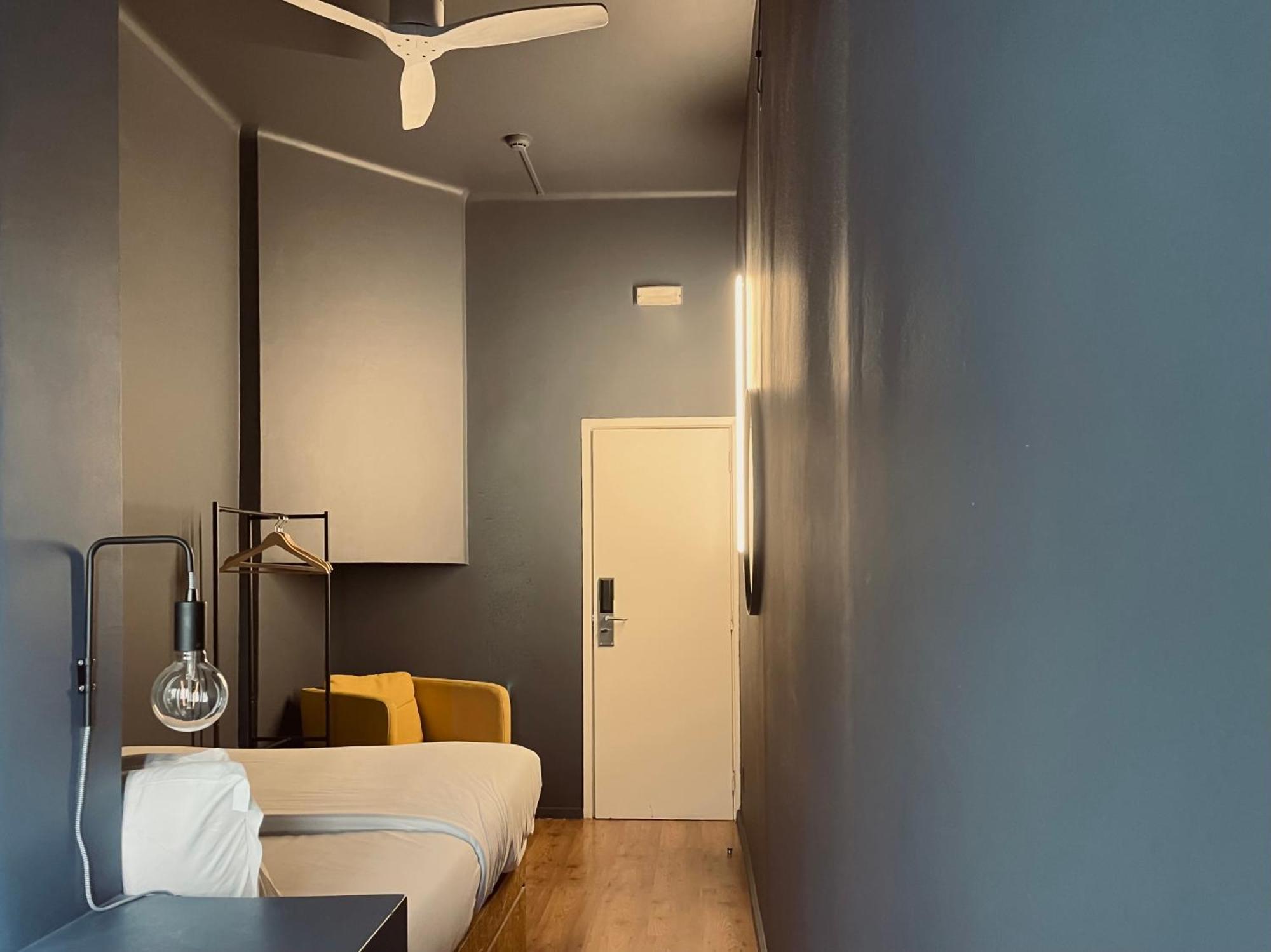 Hostel Avenue &